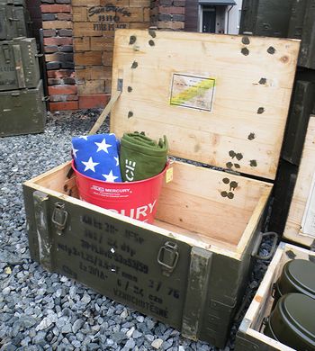 チェコ軍 USED木箱: ☆アメリカ雑貨の秘密基地☆アメリカ雑貨屋さん 