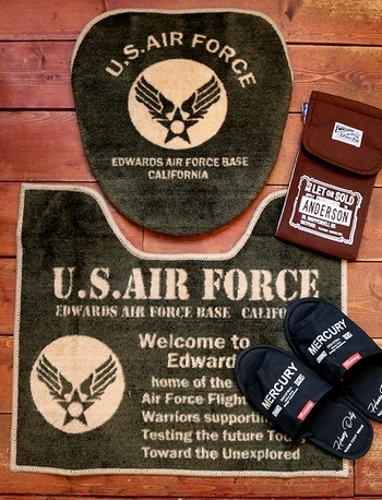エアフォーストイレカバー AIRFORCEトイレカバー
アメリカ雑貨屋サンブリッヂ SUNBRIDGE 岩手雑貨屋 アメリカ雑貨通販