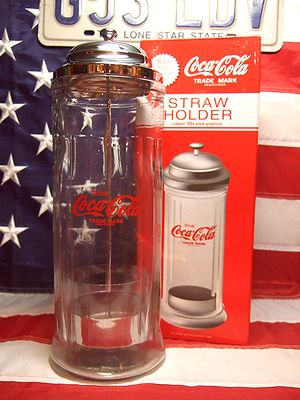 アメリカ雑貨 通販 岩手 SUNBRIDGE 商品紹介
Coca-Cola★ストローホルダー