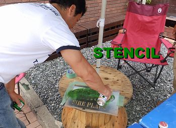 岩手 アメリカ雑貨屋 サンブリッヂ
木製テーブル