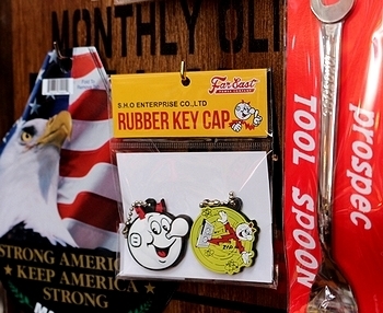 レディキロワットキーキャップ
アメリカ雑貨屋 サンブリッヂ 岩手雑貨屋