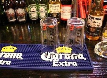 コロナバーマット バーラバーマットコロナビール
アメリカ雑貨屋 サンブリッヂ 雑貨通販