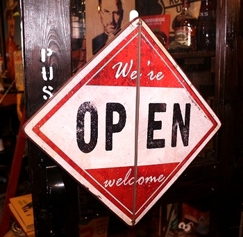 OPEN CLOSED看板 スクエアオープン看板 オープンサイン
アメリカ雑貨屋 SUNBRIDGE 岩手