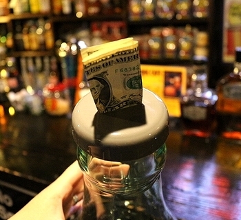 コカ・コーラビッグボトル貯金箱 びんコーラバンク
アメリカ雑貨屋 SUNBRIDGE