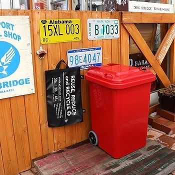 ダルトン プラスチックトラッシュカン アメリカンゴミ箱45リットル
45Lゴミ箱 アメリカ雑貨屋 SUNBRIDGE サンブリッジ 岩手