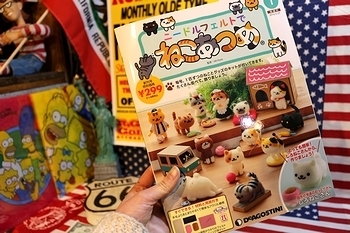 ニードルフェルトでねこあつめ
アメリカン雑貨 アメリカ雑貨屋 サンブリッヂ SUNBRIDGE