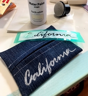 ステンシルハンドメイド ステンシルティッシュカバー
アメリカン雑貨 アメリカ雑貨屋 サンブリッヂ SUNBRIDGE 岩手雑貨屋