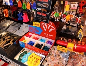 アドバダイジングキーホルダー US企業キーホルダー
アメリカ雑貨屋 サンブリッヂ SUNBRIDGE 岩手雑貨屋