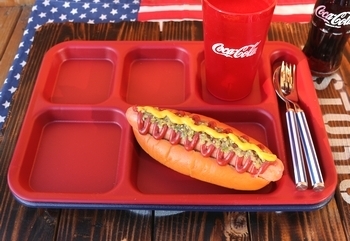 キャンブロセパレートトレー アメリカBBQ皿
アメリカ雑貨屋 サンブリッヂ SUNBRIDGE 岩手雑貨屋
