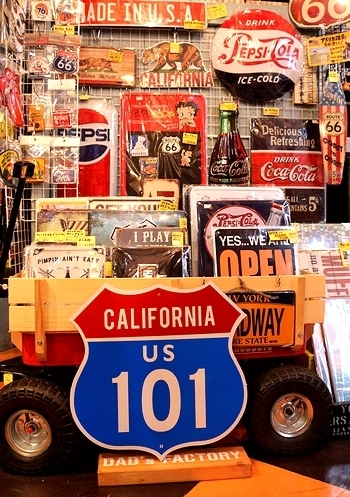 カリフォルニア101看板 カリフォルニアトラフィック看板 カリフォルニア道路看板
アメリカ雑貨屋 サンブリッヂ SUNBRIDGE 岩手雑貨屋 アメリカン雑貨