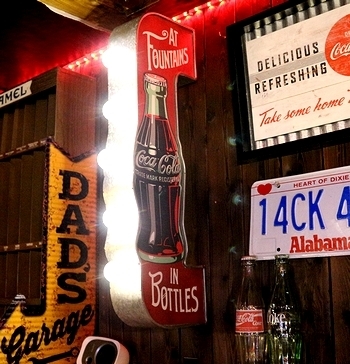 コーラLEDライト看板 コーラLEDライトサイン オフザウォールLEDサインコーラ
アメリカ雑貨屋 サンブリッヂ SUNBRIDGE 岩手雑貨屋 アメリカ雑貨通販
