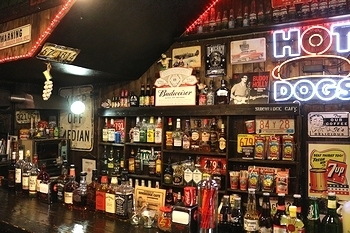 バドワイザー看板 ビールブリキ看板 バドワイザーラベルサイン
アメリカ雑貨屋 SUNBRIDGE 岩手アメリカン雑貨屋