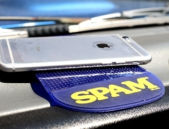 スパムダッシュボードマット SPAM
アメリカ雑貨屋 サンブリッヂ SUNBRIDGE 岩手雑貨屋