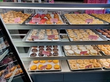 ダニートレホのドーナツ店 TREJO'SCOFFE&DONUTS
アメリカ雑貨屋 サンブリッヂ SUNBRIDGE 岩手雑貨屋