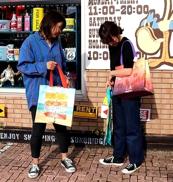 アメリカショップバッグ アメリカエコバッグ
アメリカ雑貨屋 サンブリッヂ SUNBRIDGE 岩手雑貨屋