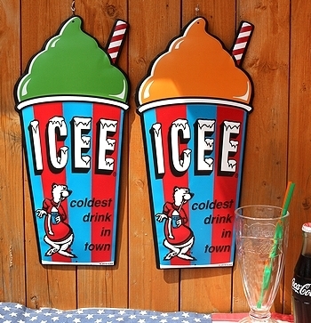 アイシーカップ看板 ICEE アイシーサインプレート2019
アメリカ雑貨屋 SUNBRIDGE 岩手雑貨 サンブリッヂ