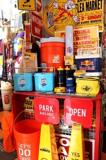 レッドブルクーラーボックス レッドブル雑貨通販
アメリカ雑貨屋 サンブリッヂ SUNBRIDGE 岩手雑貨屋 アメリカ雑貨通販