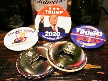 トランプ大統領栓抜きマグネット アメリカ大統領グッズ ドナルド・トランプ
アメリカ雑貨屋 アメリカン雑貨 サンブリッヂ 岩手雑貨屋 通販 矢巾町