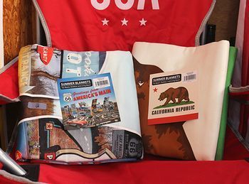 CAL カリフォルニア ルート66 ブランケット マイクロファイバー BIGサイズ 特大
アメリカ雑貨屋 サンブリッヂ サンブリッジ 岩手雑貨屋 アメリカ雑貨通販 矢巾町