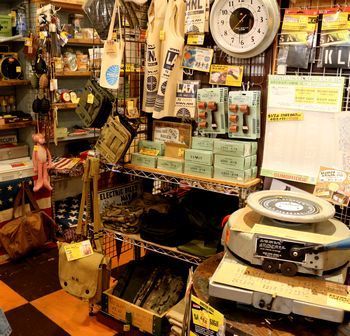 アメリカ軍メディカルバッグ ミリタリーバッグ
アメリカ雑貨屋 サンブリッヂ SUNBRIDGE 岩手雑貨屋 アメリカ雑貨通販 布マスク販売店