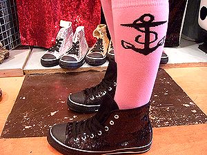 アメリカ雑貨屋 SUNBRIDGE 商品紹介
SAILOR JERRYハイソックス